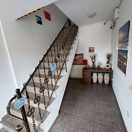 Lägenhetshotell And Waves House Constanţa