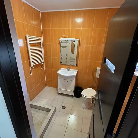 And Waves House 3* Constanta