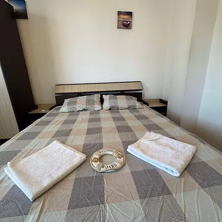 And Waves House Apart Otel 3*