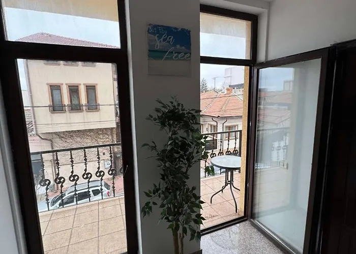 And Waves House Aparthotel Constanta