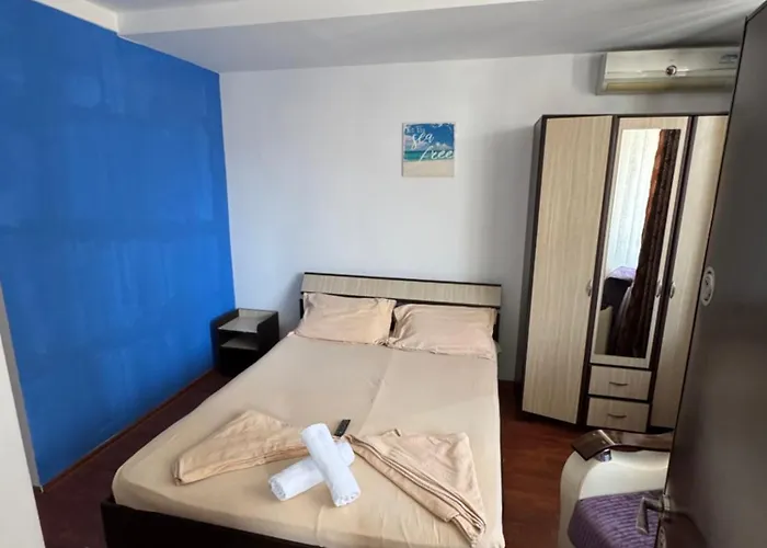 And Waves House Aparthotel Constanta